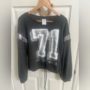 Walt Disney World 71 Gray long sleeve sequin graphic lightweight sweater
